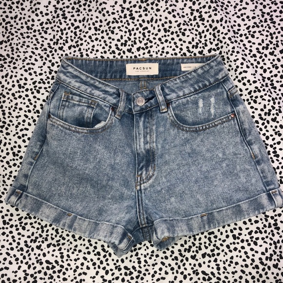 SOLD pacsun mom jean shorts - Picture 1 of 5